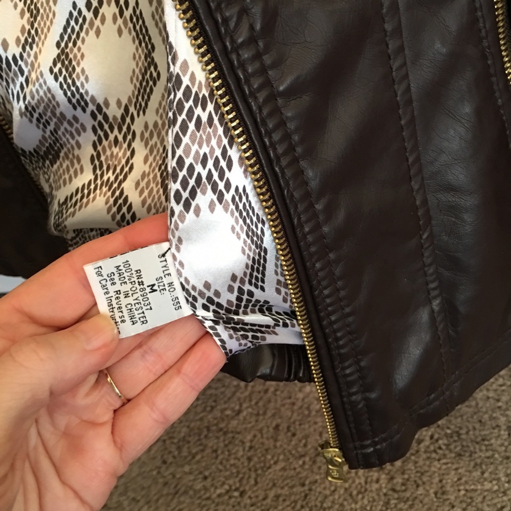 Jacket - Picture 2 of 4